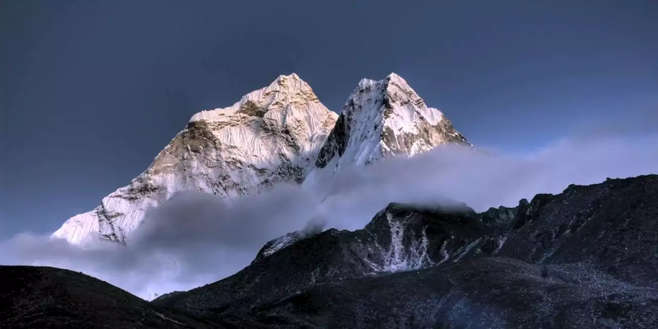 Fünf Tote – Helikopter stürzt über Mount Everest ab