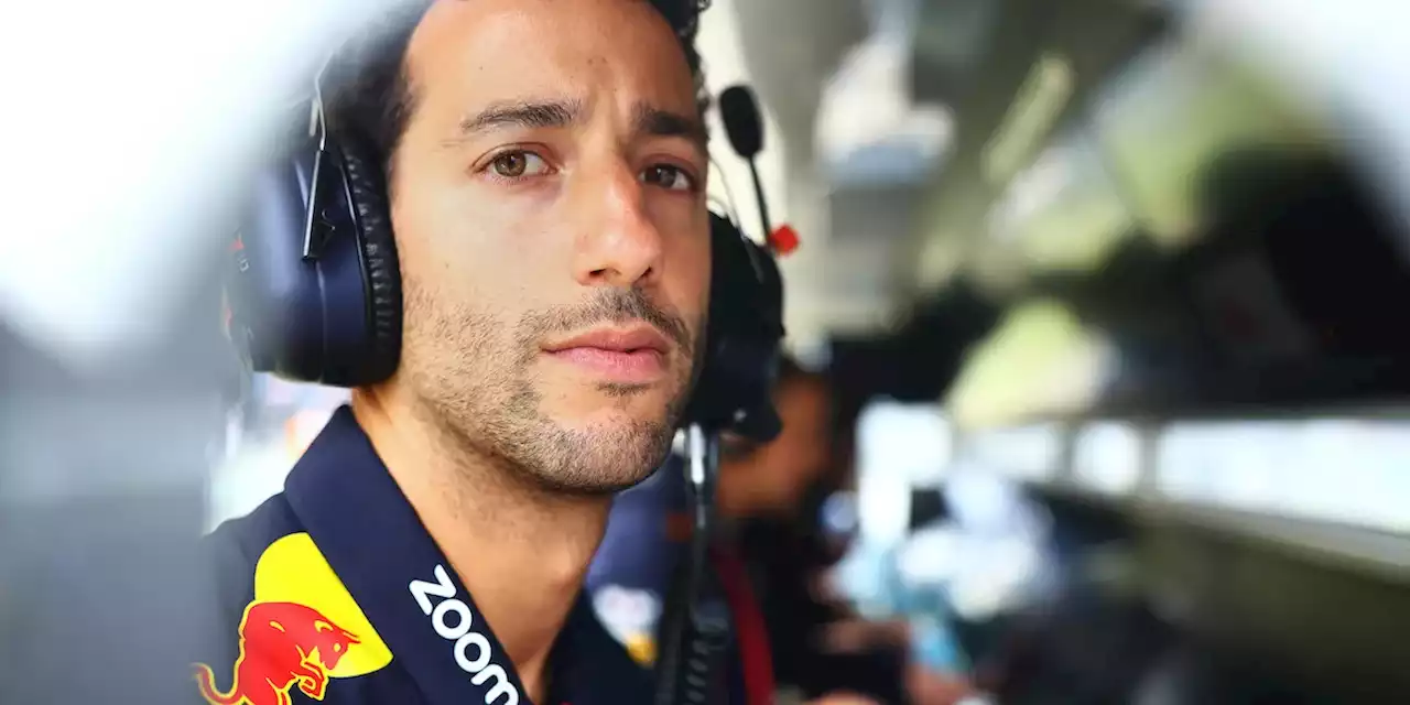 Daniel Ricciardo rimpiazzerà Nyck De Vries come pilota dell'AlphaTauri in Formula 1 - Il Post