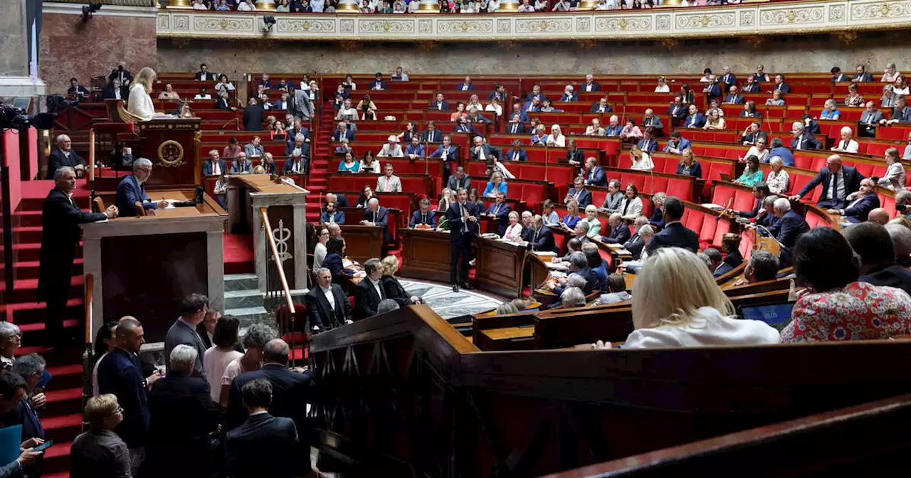 A l’Assemblée nationale et au Sénat, deux jours supplémentaires avant les vacances des parlementaires