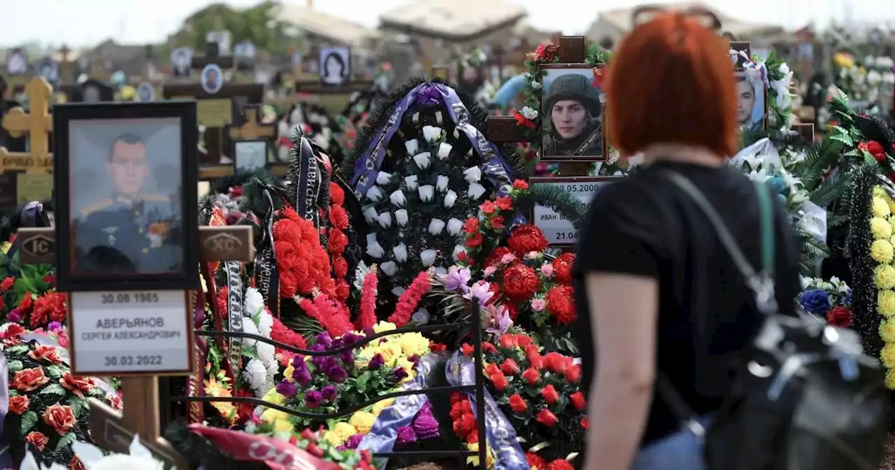 Nearly '50,000' Russian men have died in Ukraine war, new study finds