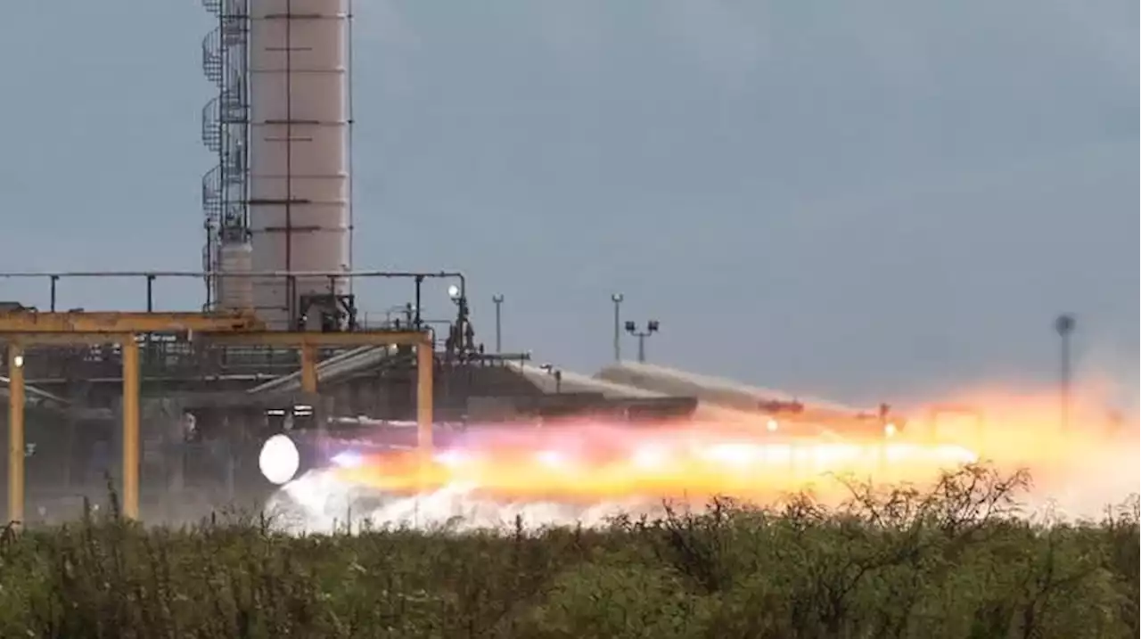 Jeff Bezos' Blue Origin Rocket Engine Explodes During Testing