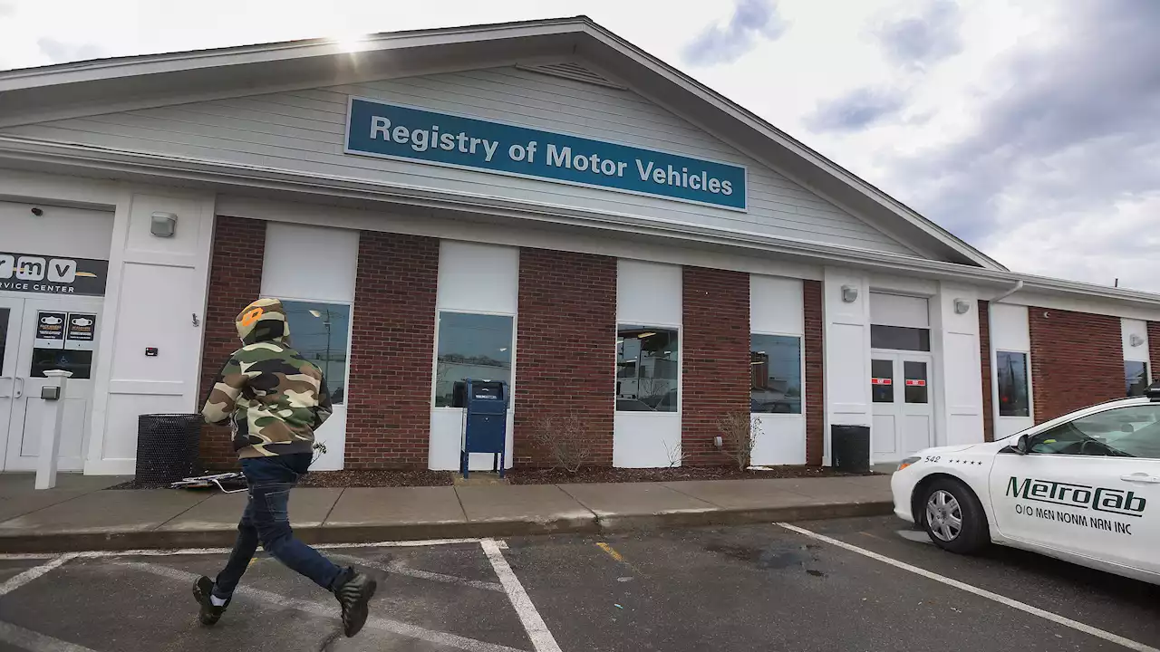 Mass. RMV sees big spike in learner's permit applications under new law