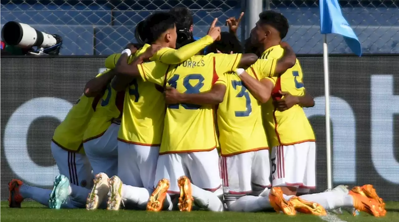 Jugador de Selección Colombia está 'secuestrado' en su club: no aceptan ofertas y no juega