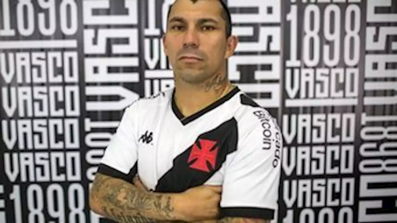 Vasco anuncia a contratação do volante chileno Medel