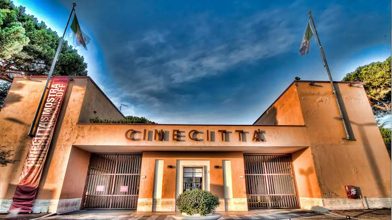 Tagli al Pnrr, Cinecittà entro il 2026 avrà meno studios del previsto: saranno 9 invece che 17