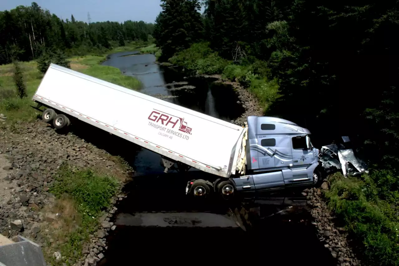 OPP, MTO emphasize commercial vehicle highway safety