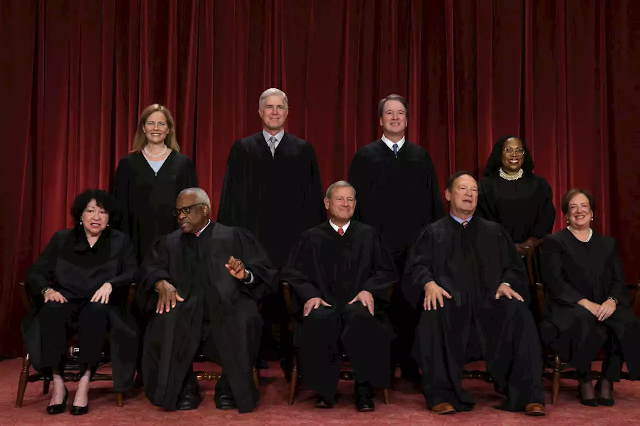 The Ethical Dilemma When Supreme Court Justices and Donors Mingle at Campus Visits