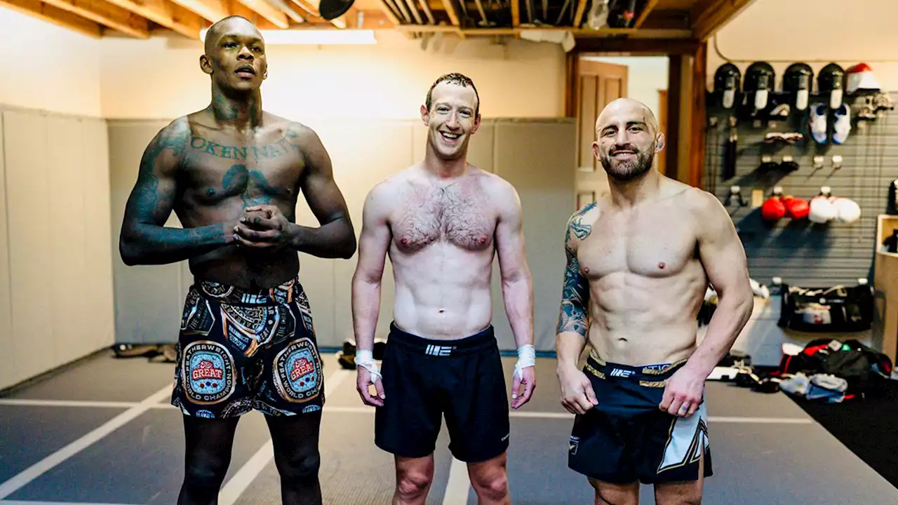 Mark Zuckerberg Shows Off Shredded Bod In Training Sesh With UFC Stars