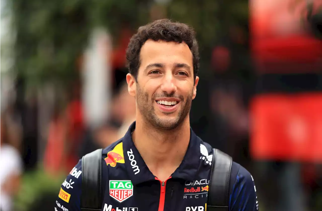 Ricciardo erstatter De Vries