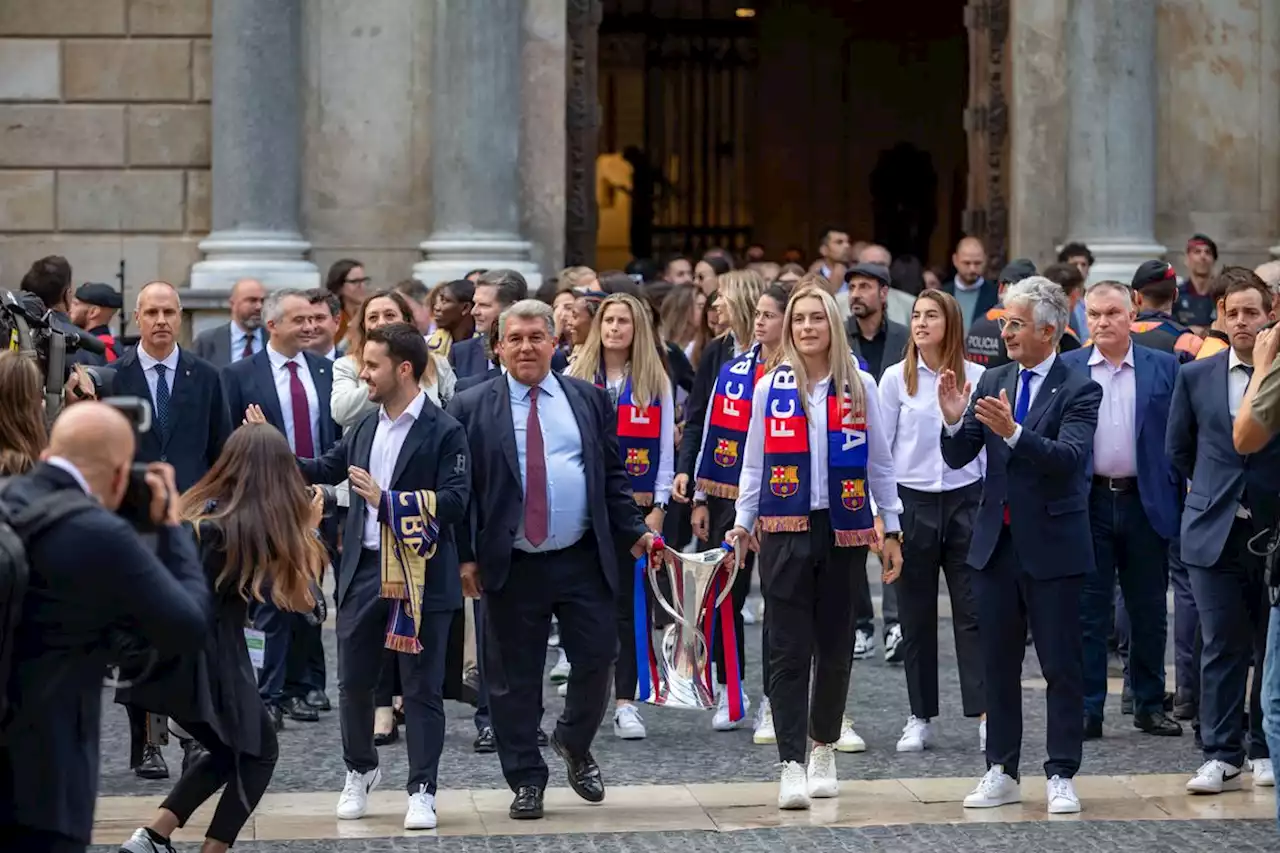 'Barça kan slechts dertien spelers inschrijven, Laporta blijft kalm'