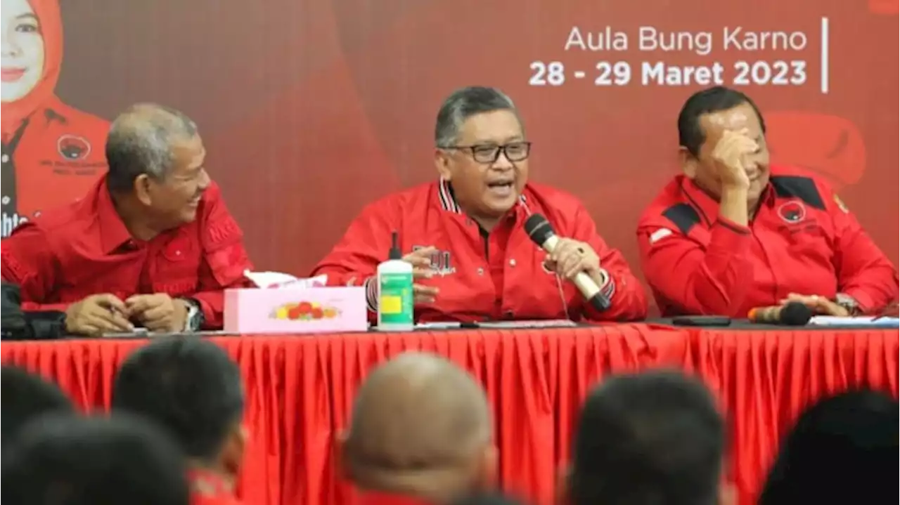 Sekjen PDIP Bantah Isu Effendi Simbolon Pindah Partai: Sekali Merah, Tetap Merah