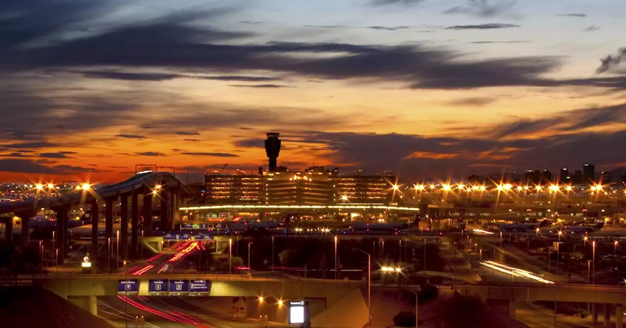 Phoenix Sky Harbor to receive $20 million for solar parking structures