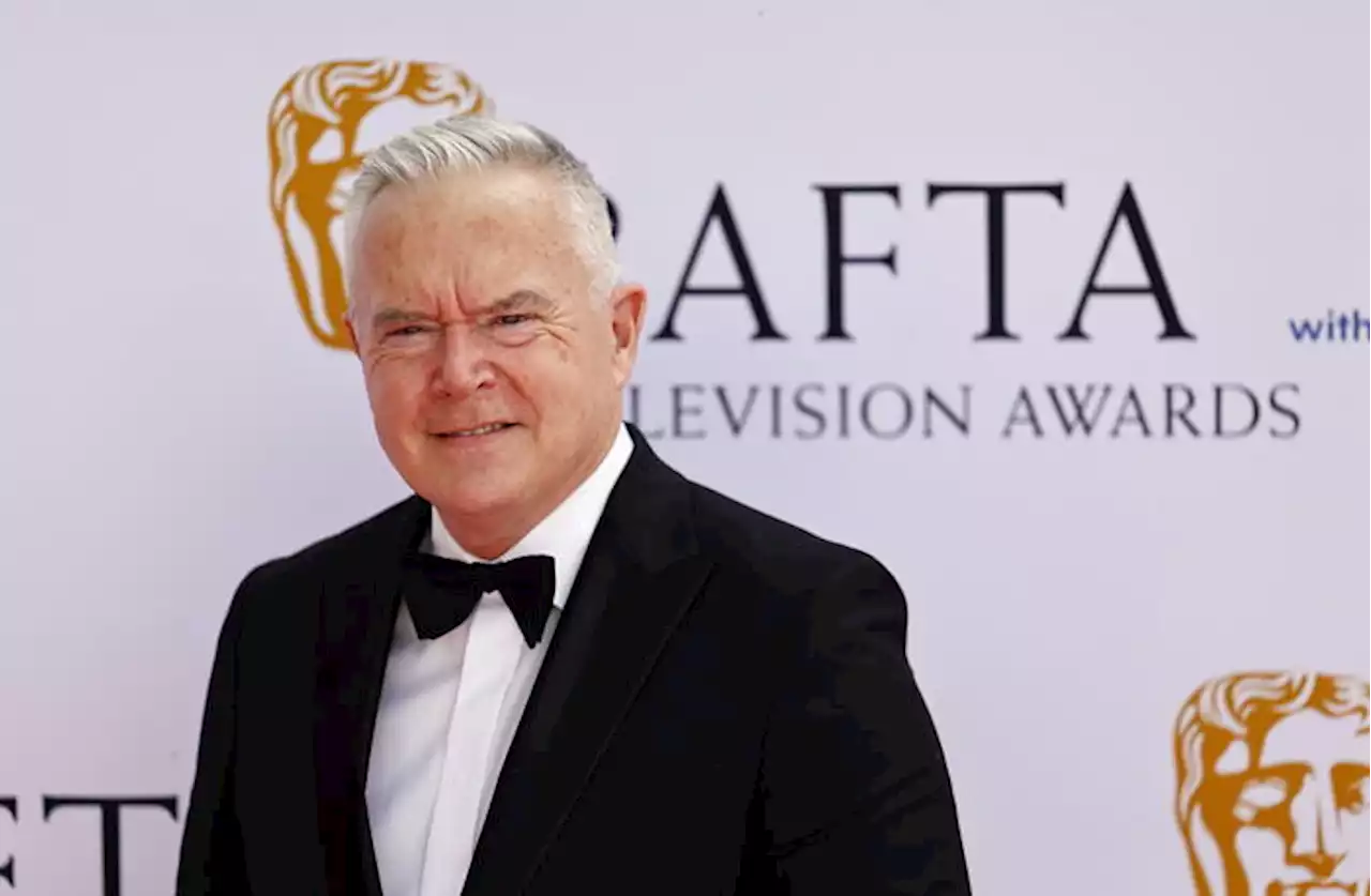 Scandalo sessuale alla Bbc, sospettato è l'anchorman Huw Edwards - Europa - Ansa.it