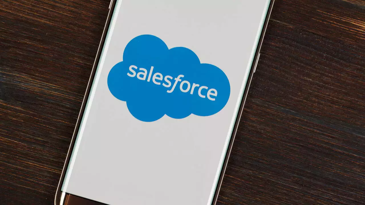 Salesforce: Erste Preiserhöhung seit 7 Jahren beflügelt Aktie