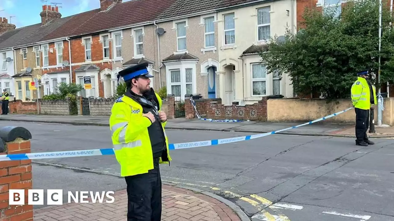 Swindon stabbing: Second murder arrest after man fatally stabbed