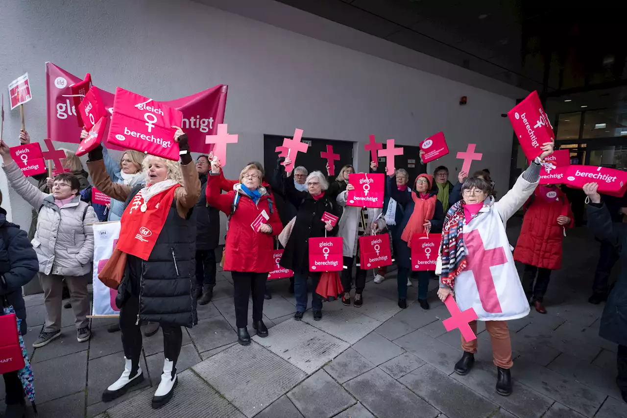 Katholische Frauen: Wer Reformen will, erfährt Hass und Hetze