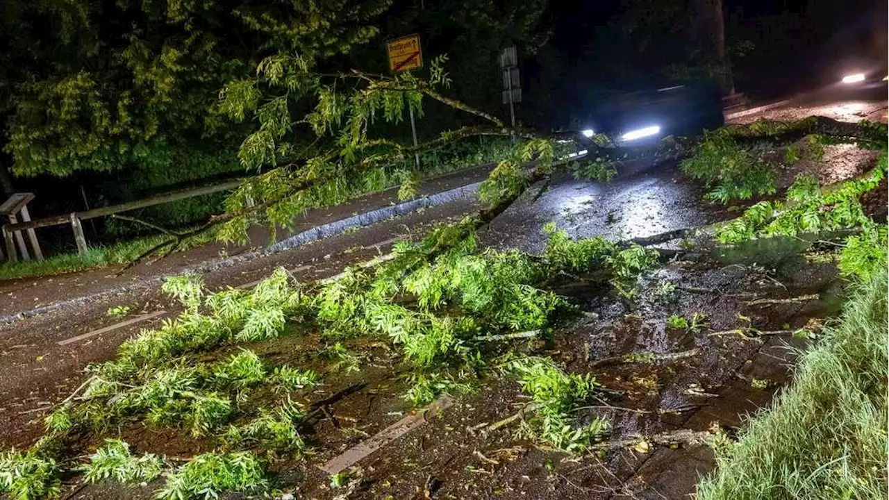 Oberbayern: Nach Hitze Unwetter und Gewitter in Südostbayern Juli - Erste Einsatzbilanz