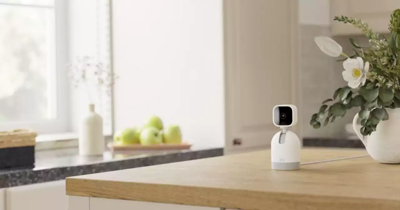 Roku Indoor Camera 360 SE vs. Blink Mini Pan-Tilt Camera | Digital Trends