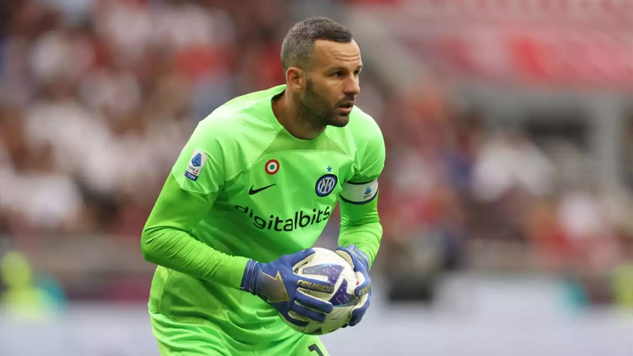 Calciomercato - Inter: ufficiale l'addio di Handanovic. Il portiere sloveno lascia i nerazzurri dopo 11 stagioni