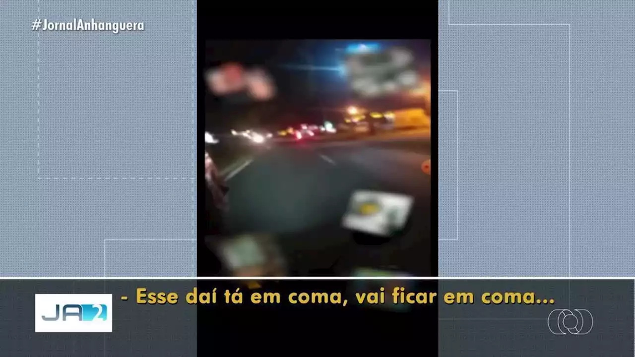 Vídeo mostra membros de torcida organizada perseguindo ambulância que resgatou rival baleado: ‘Vai ficar em coma’