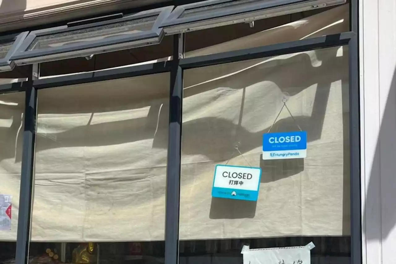 Glasgow restaurant appears to close down as signs appear outside venue