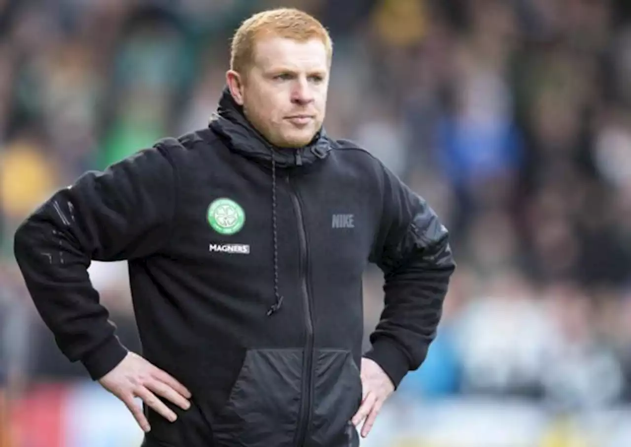 'Mon the Hoops': Neil Lennon praised as 'gentleman' for helping TikToker with bags