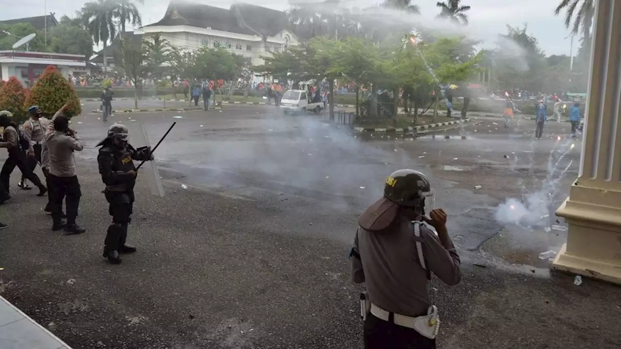 Polri Janji Jelaskan Dugaan Penyimpangan Pengadaan Gas Air Mata