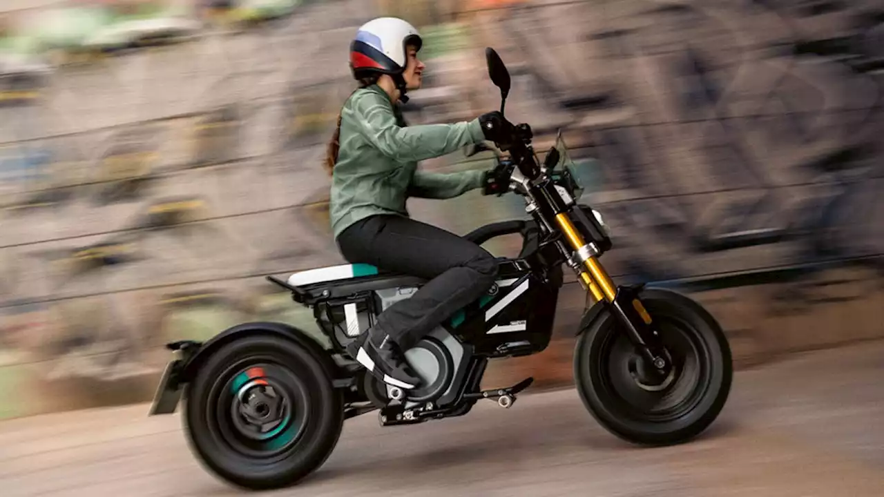 Elektromotorrad BMW CE 02 'eParkourer': Kompaktes Designstück