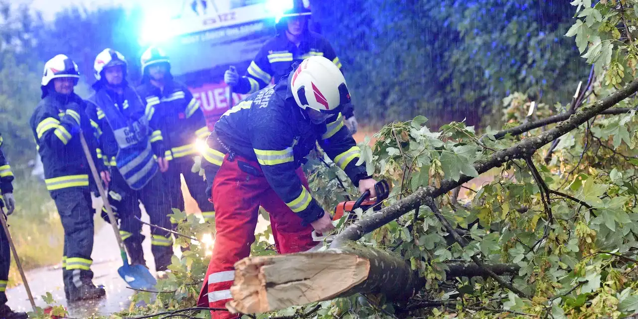 Heftige Gewitterfront sorgt im Rheintal für Verwüstung