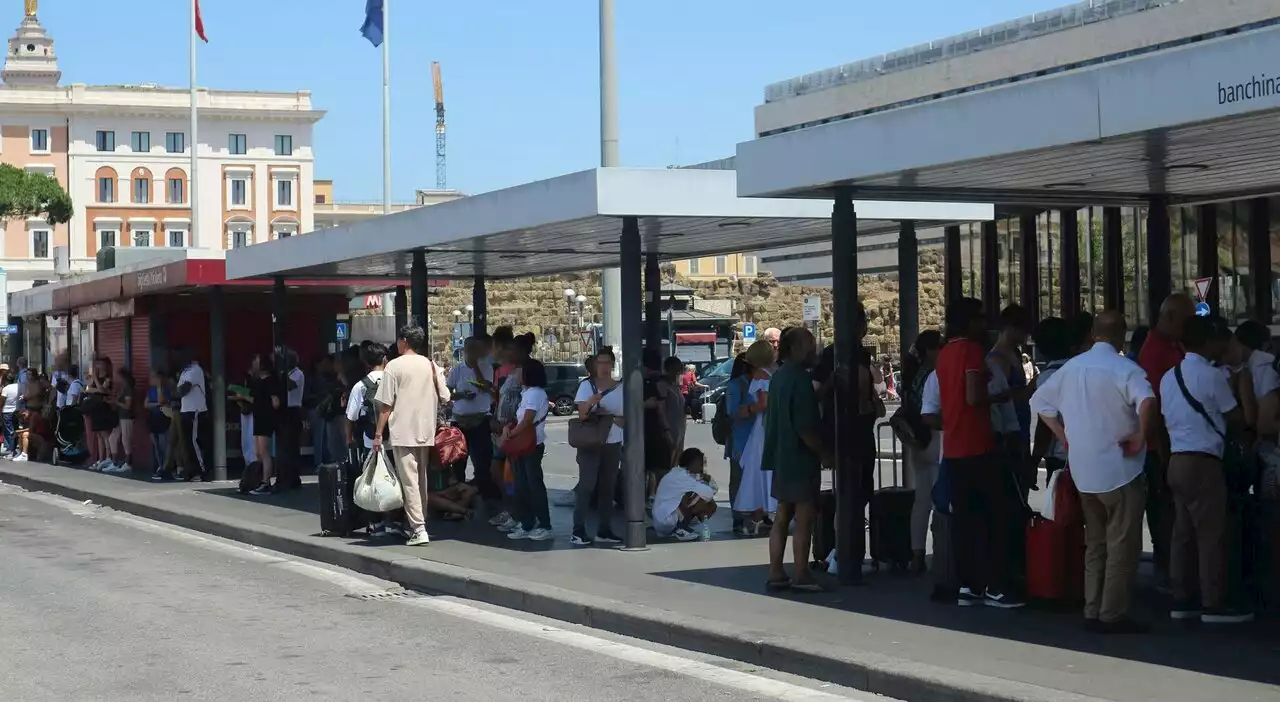 Sciopero dei treni confermato domani, sfuma l'accordo al tavolo del Ministero