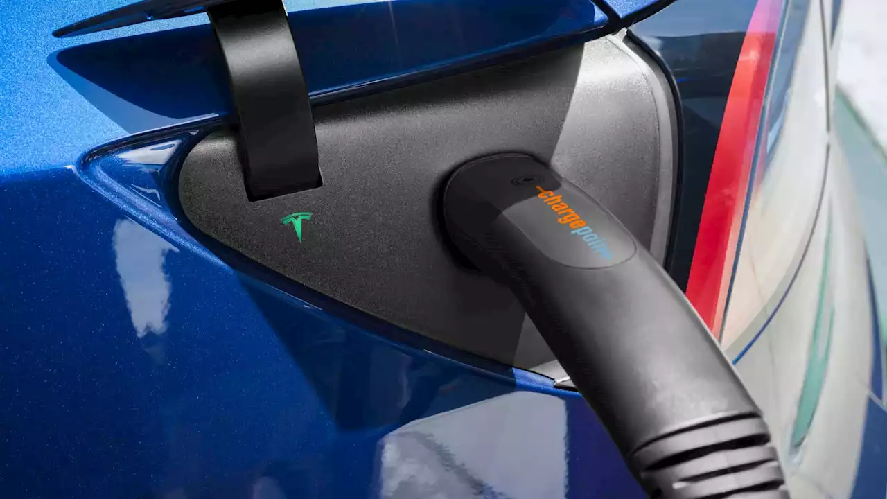 Texas Again Delays Vote On Tying EV Charging Funds To Tesla's NACS