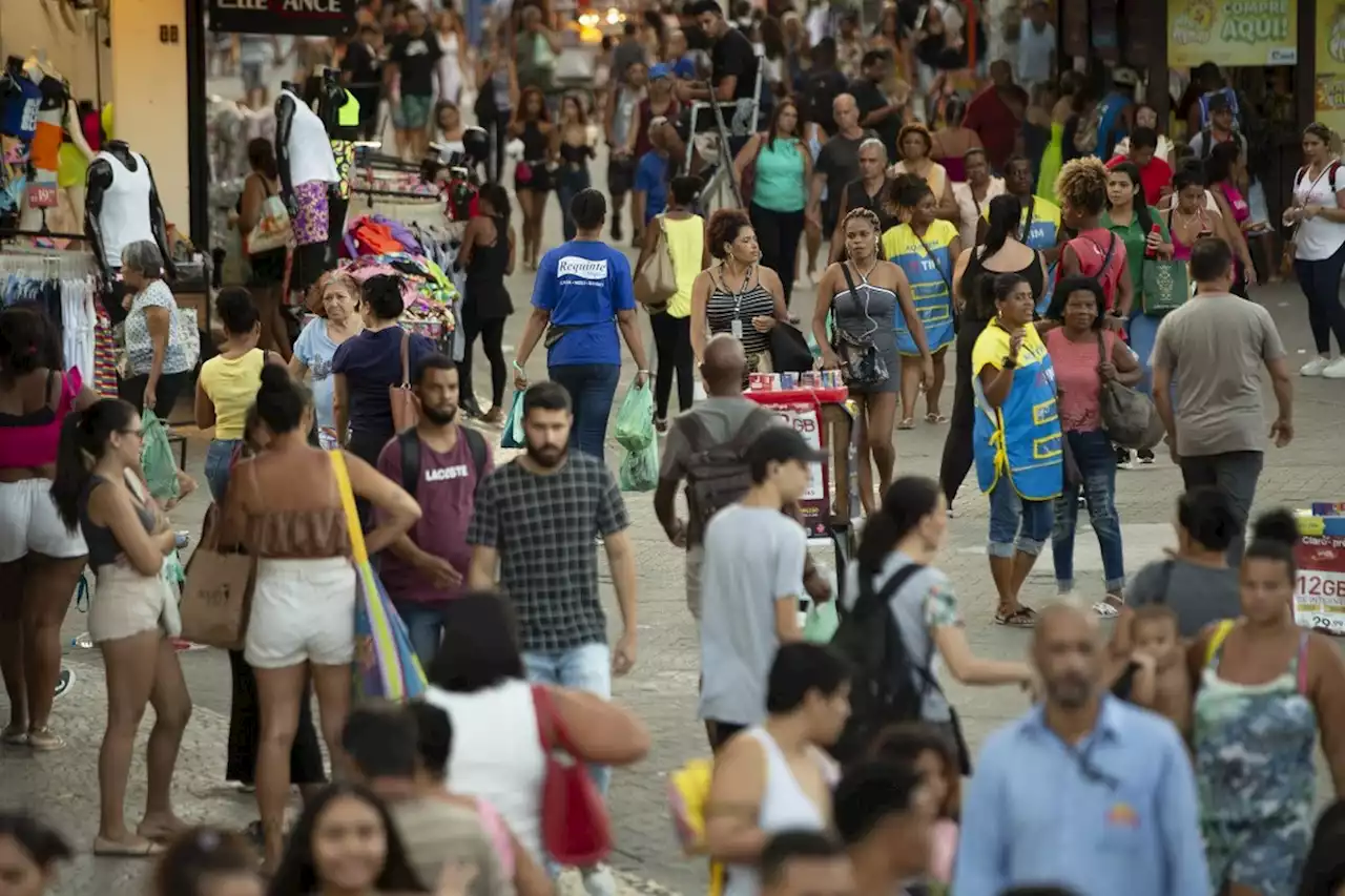 Número de filhos por mulher chega ao menor patamar já registrado no país, aponta relatório da ONU