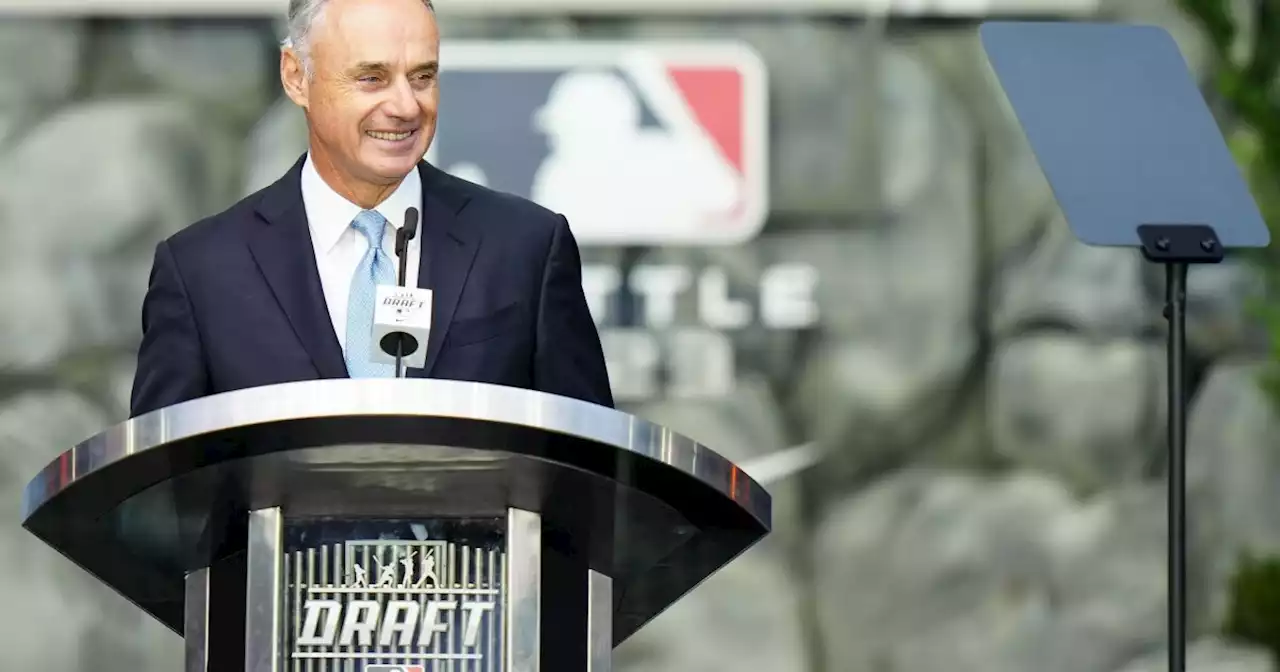 Commentary: Taxpayer money for a stadium? It's Rob Manfred vs. the economists