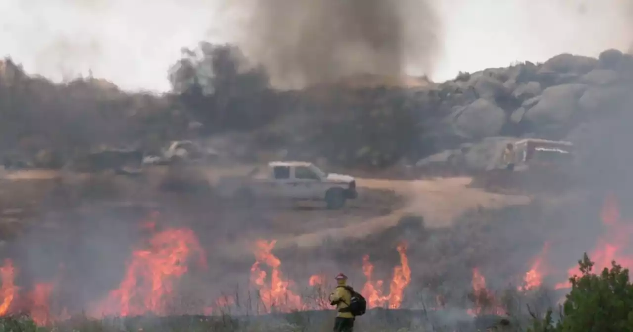 Multiple fires erupt as heat wave descends on Southern California