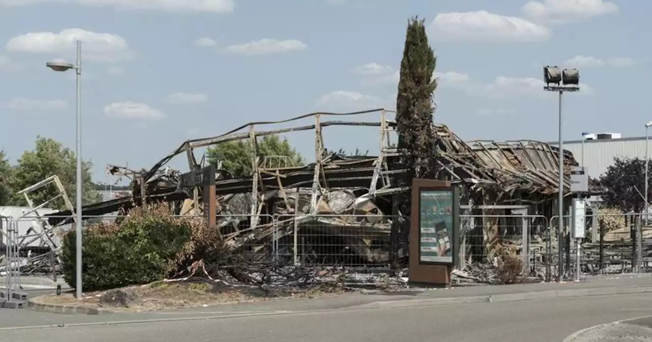 Émeutes: pourquoi Laval, si calme, s’est embrasée