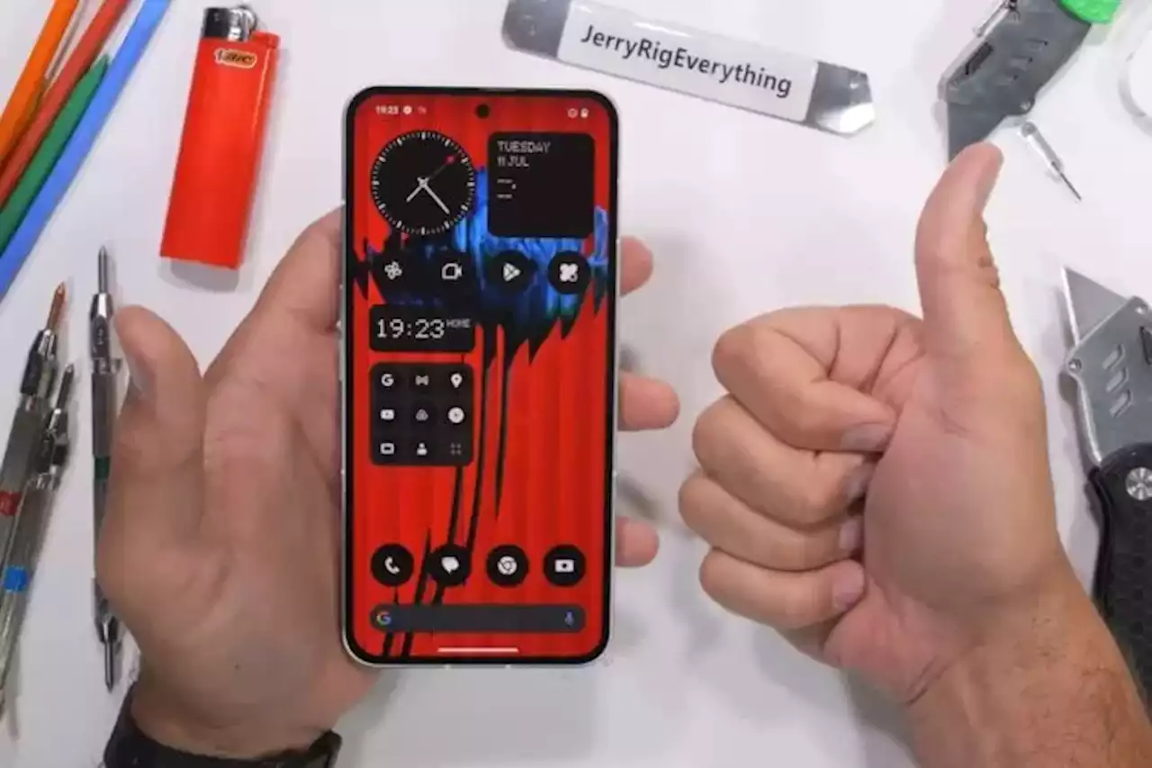 Nothing Phone (2) Goes Through Silent Durability Test