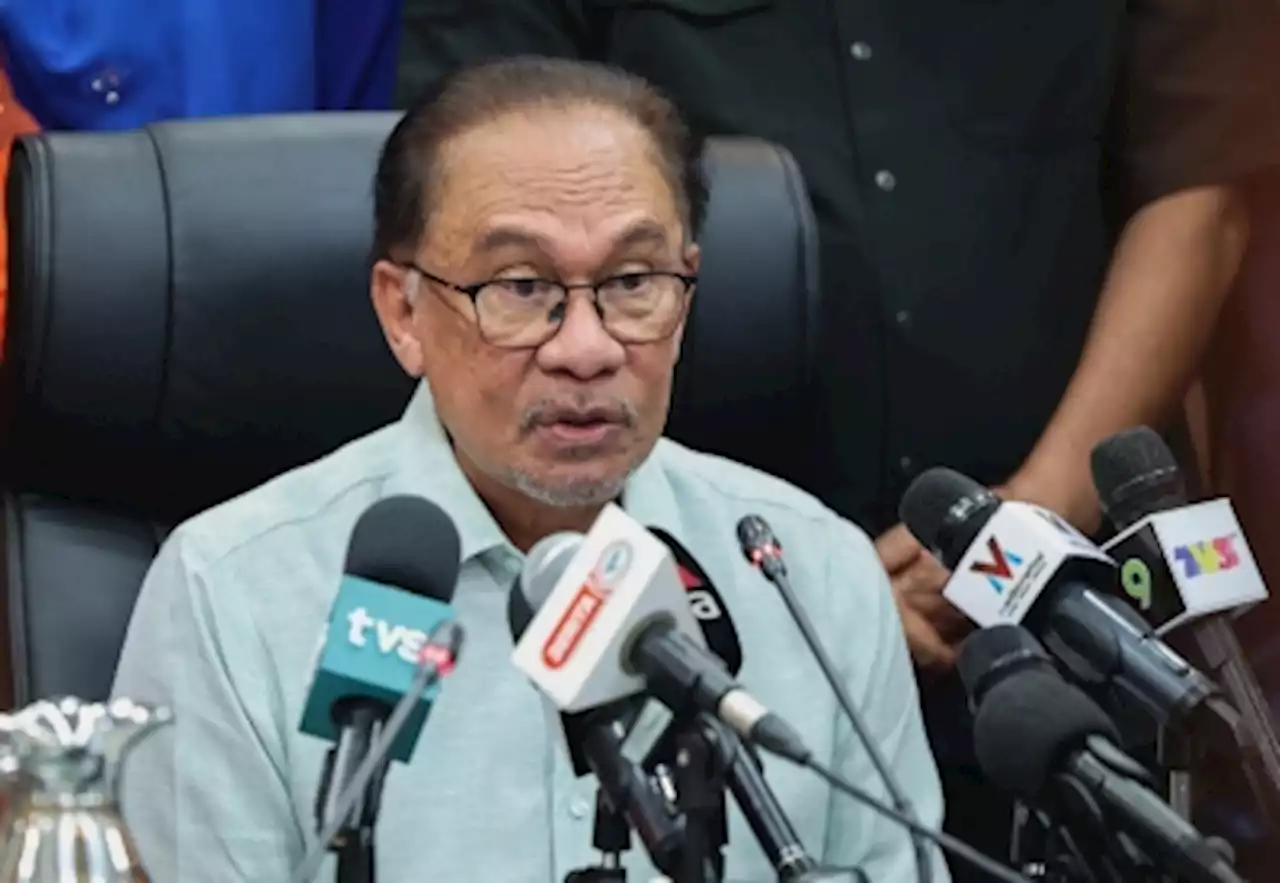 PM Anwar gives final warning to those playing up 3R issues