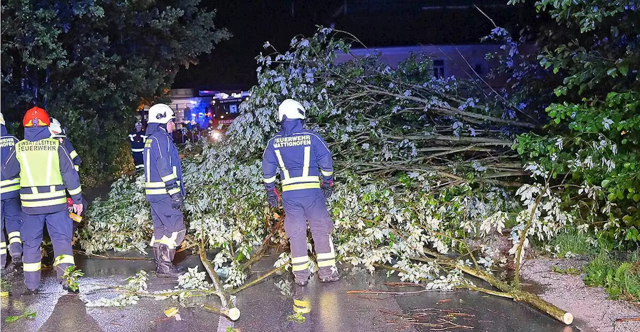 Stürmische Nacht: Unwetterfront erfasste ganz Oberösterreich