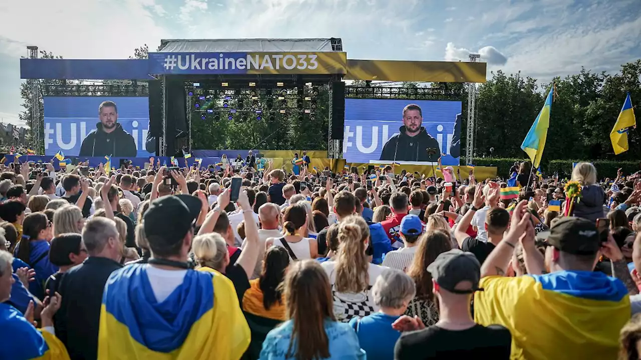 Tausende feiern Selenskyj in Vilnius