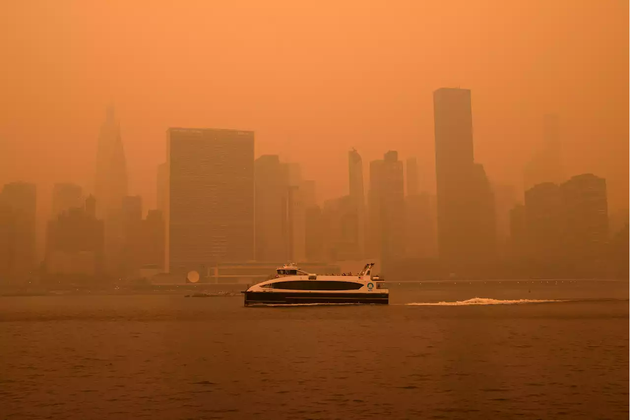 Mayor Adams fires back at NYC Council for criticisms about air quality alerts