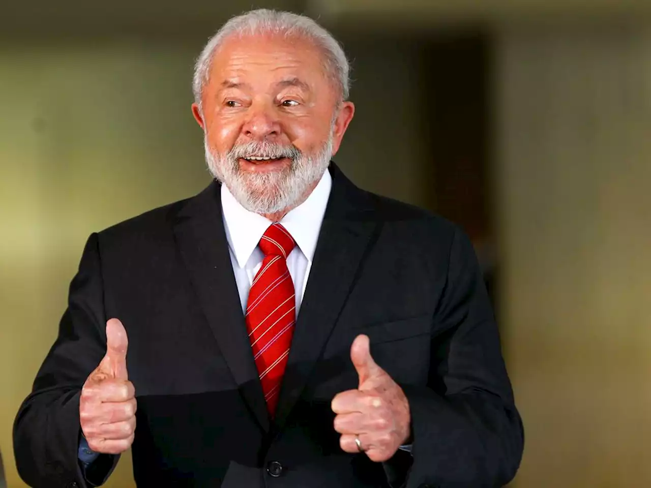 Lula quer baratear linha branca: 'Geladeira não está gelando a cerveja'