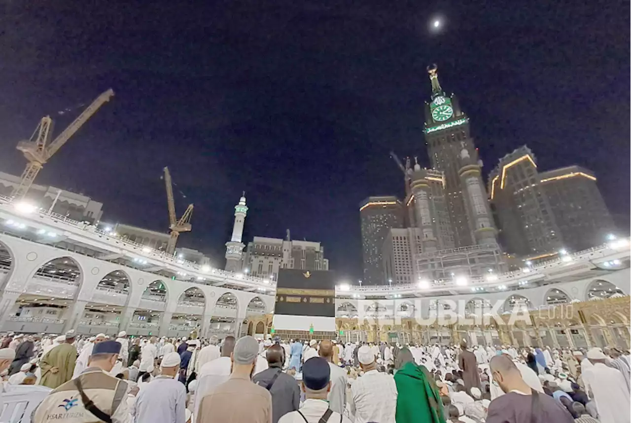 Amphuri akan Berangkatkan 400 Jamaah Umroh Perdana |Republika Online