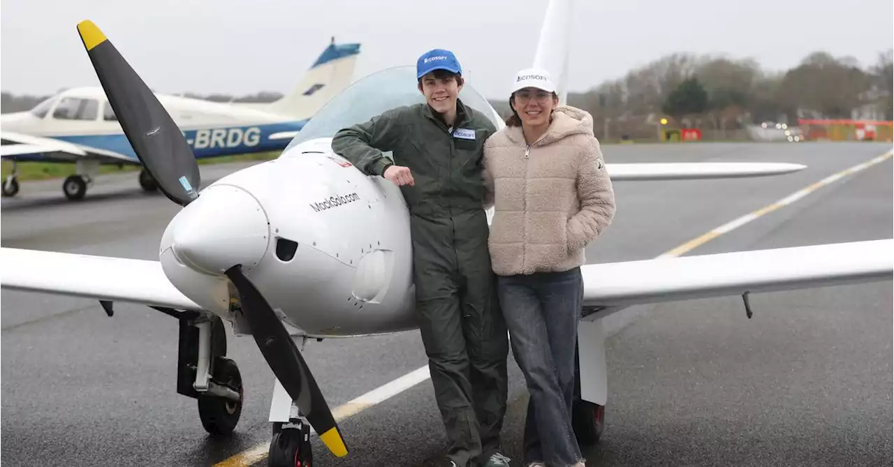 Sibling around-the-world aviators set another youth record