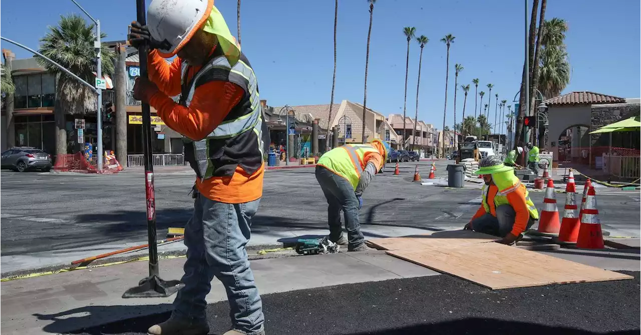 US Southwest broils as prolonged heat wave stretches from coast to coast