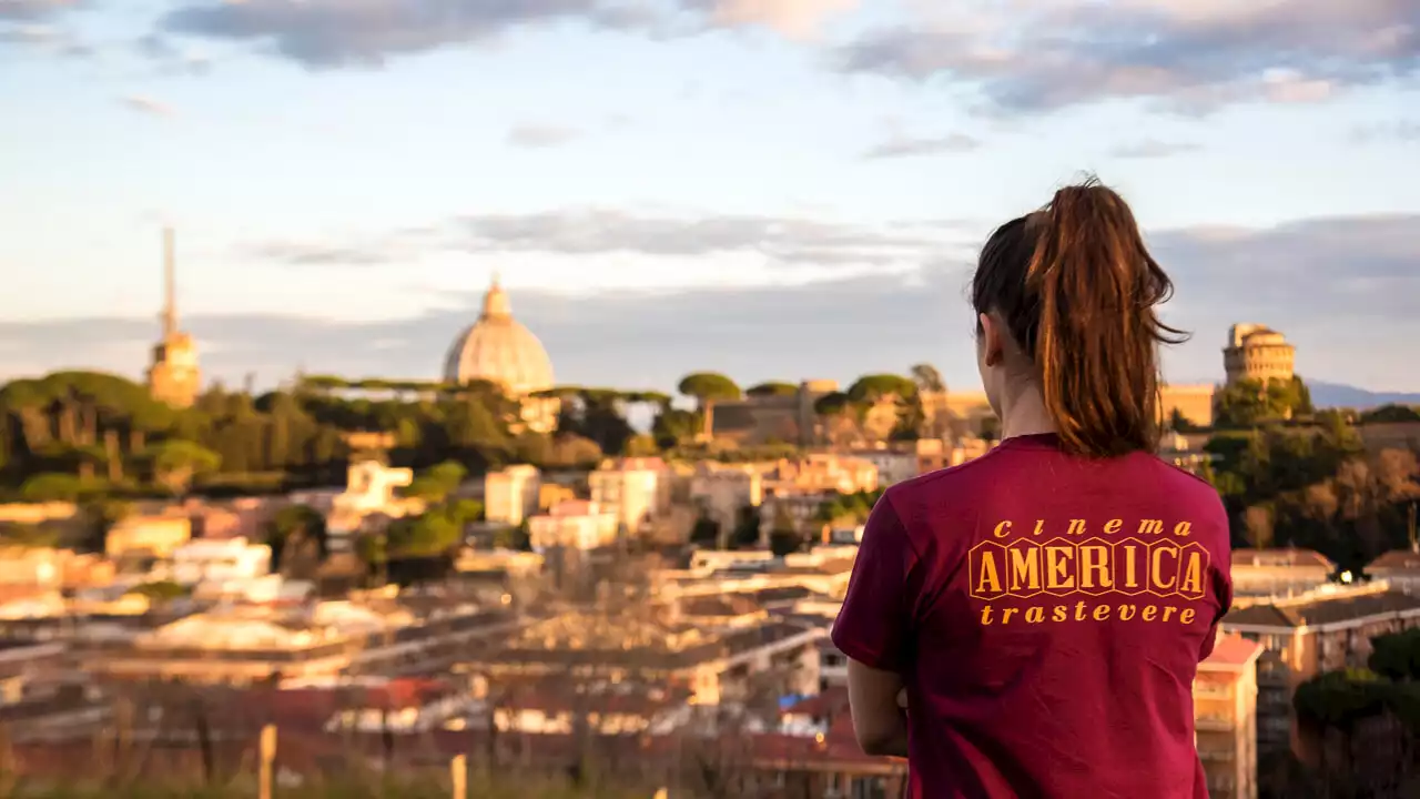 Il Cinema in piazza, 'Into the night' di John Landis chiude l'arena Monte Ciocci