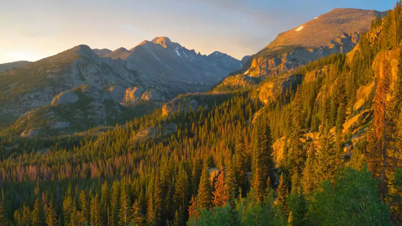 Colorado woman dies after falling 500 feet at Rocky Mountain National Park: NPS