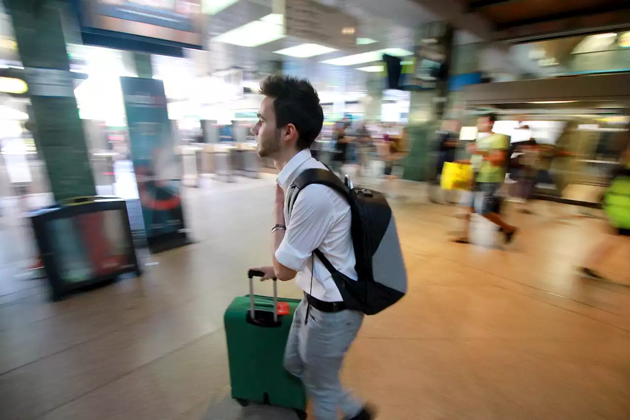 Sciopero treni 13 luglio, stop fino alle 15 per Trenitalia e Italo