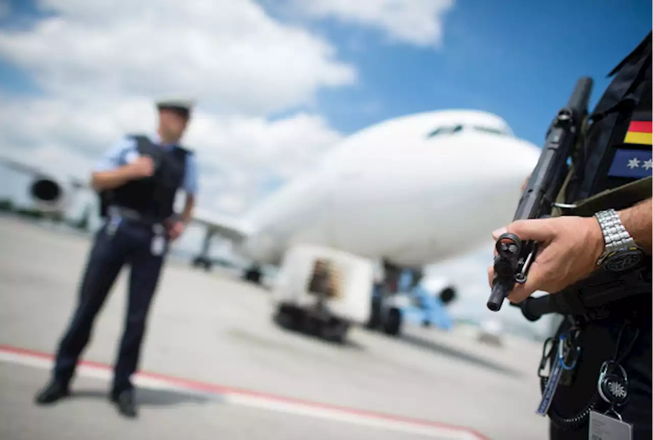 13 Menschen an einem Tag am Frankfurter Flughafen verhaftet