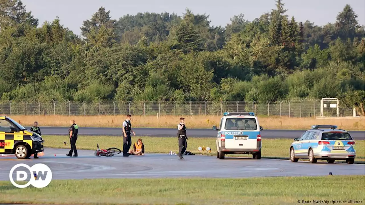 Klimaaktivisten behindern Airports in Düsseldorf und Hamburg – DW – 13.07.2023