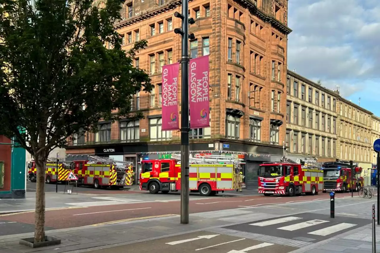 Fire crews race to city centre after report of kitchen fire